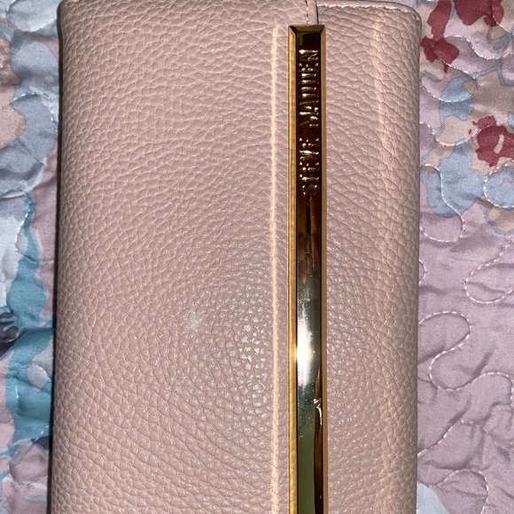 Steve Madden Handbags - Wallet